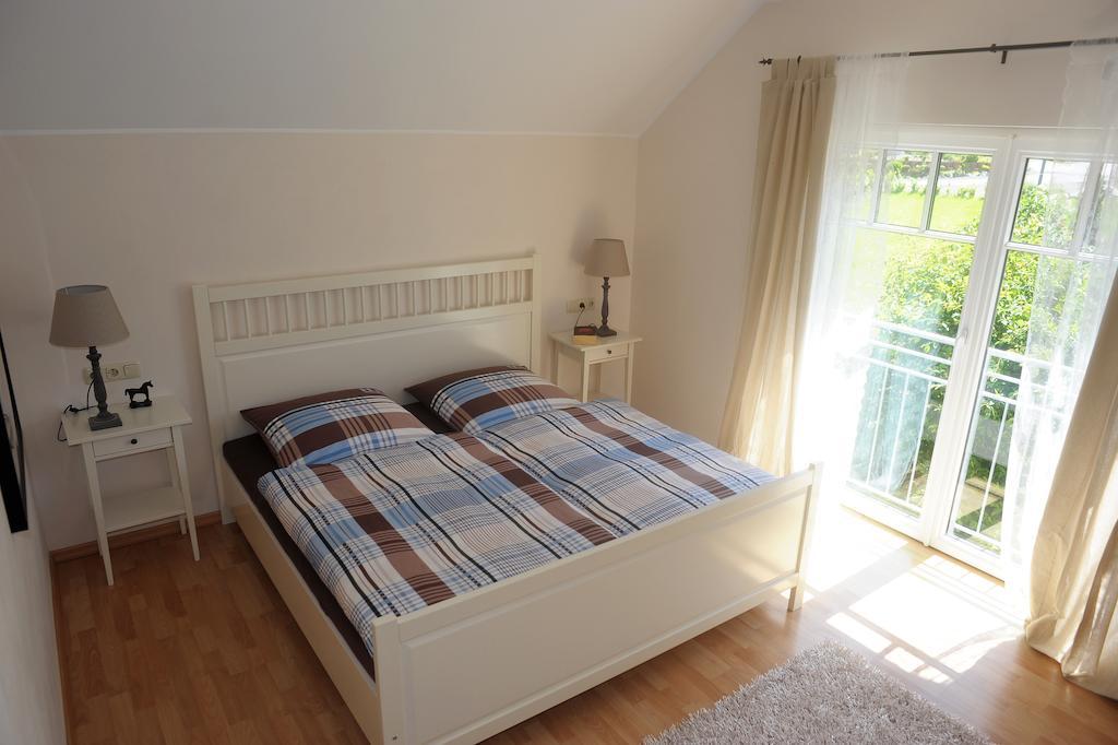 Ferienwohnung Landfein Schalkenmehren Habitación foto